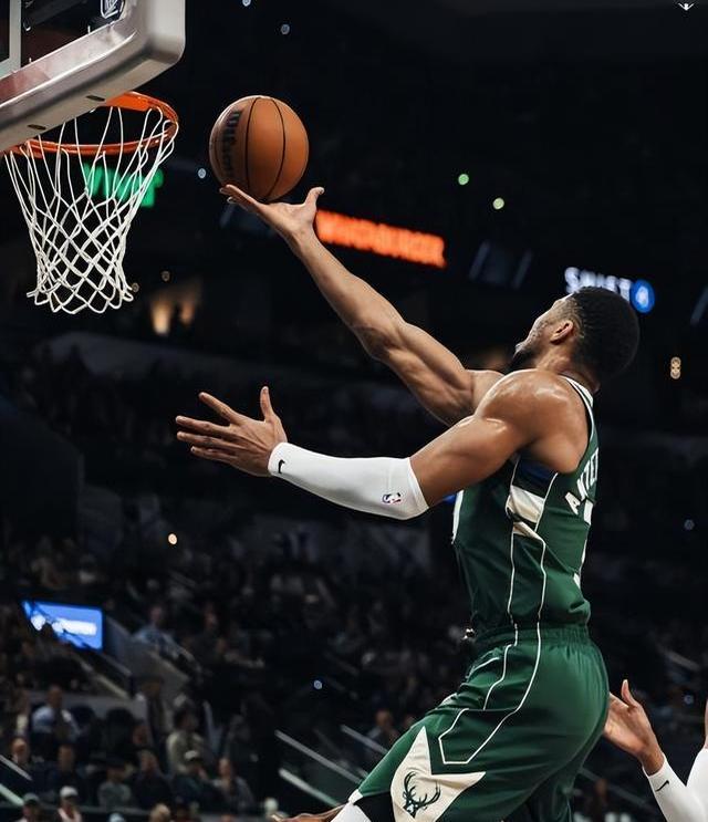 包含蒂姆新星回归赛场表现惊艳，DWG未来可期！的词条-开云真人在线